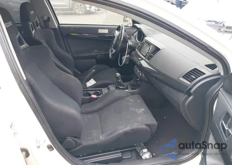 2014 Mitsubishi Lancer Evolution Gsr z USA, uszkodzony, nr VIN JA32W8FV4EU016287